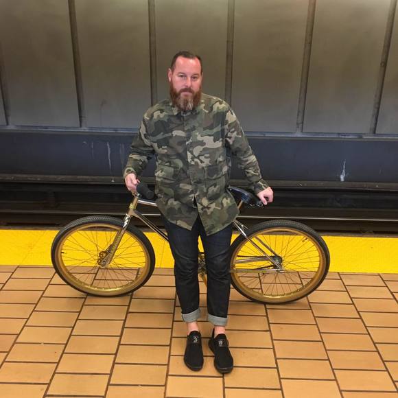 Meet your Posher, Howard - Picture 1 of 1